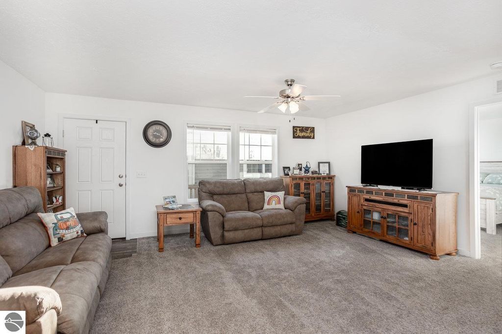 Photo of 1127 Stoneridge Court, Mt Pleasant, MI 48858 (MLS # 1939782)
