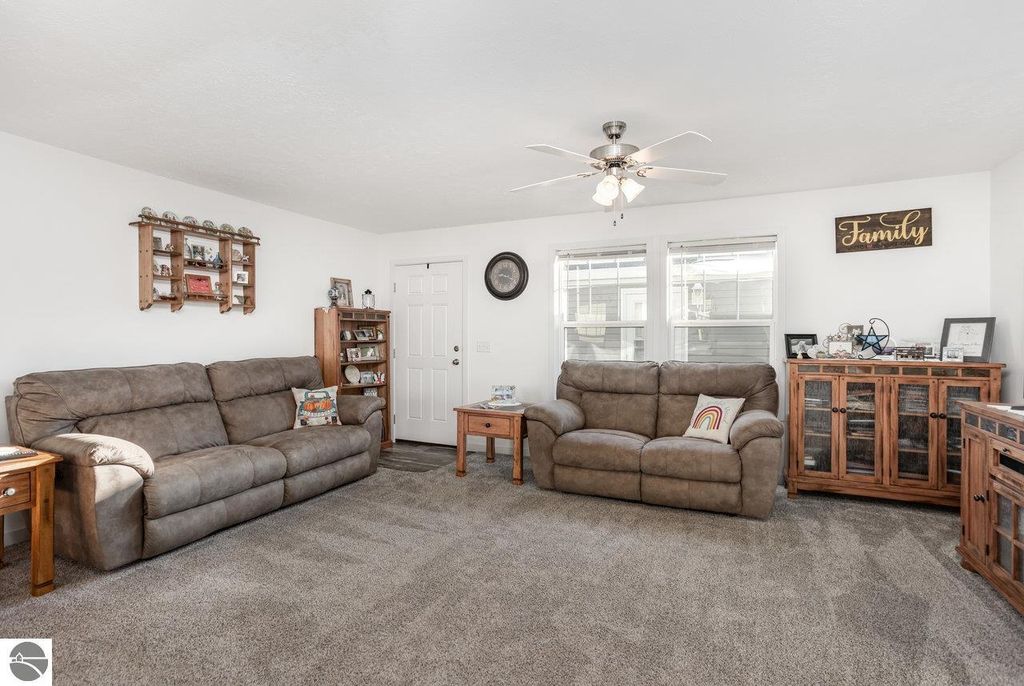 Photo of 1127 Stoneridge Court, Mt Pleasant, MI 48858 (MLS # 1939782)