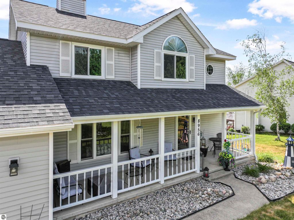 Photo of 8956 Lamplighter Lane, Cadillac, MI 49601 (MLS # 1931970)