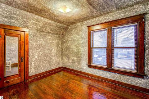 Tiny photo for 224 Rockingham Avenue, Alma, MI 48801 (MLS # 1940454)