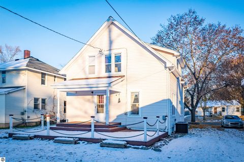Tiny photo for 224 Rockingham Avenue, Alma, MI 48801 (MLS # 1940454)