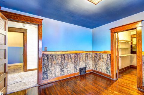 Tiny photo for 224 Rockingham Avenue, Alma, MI 48801 (MLS # 1940454)