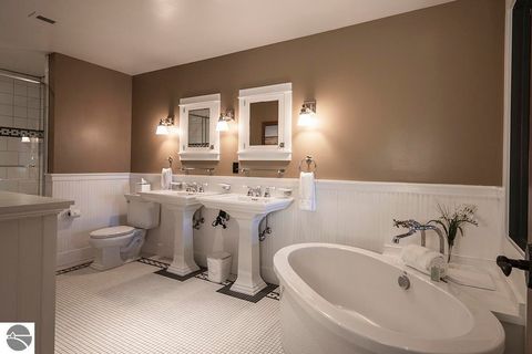 Tiny photo for 2035 N US-31 N #406, Traverse City, MI 49686 (MLS # 1922623)