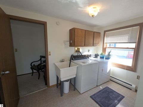 Tiny photo for 806 S Augres River Drive, Au Gres, MI 48703 (MLS # 1939679)