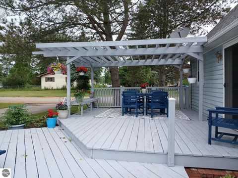 Tiny photo for 806 S Augres River Drive, Au Gres, MI 48703 (MLS # 1939679)