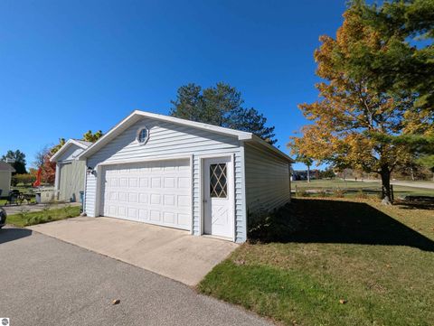 Tiny photo for 806 S Augres River Drive, Au Gres, MI 48703 (MLS # 1939679)