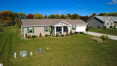 Tiny photo for 2838 Joseph Drive, Mt Pleasant, MI 48858 (MLS # 1939512)