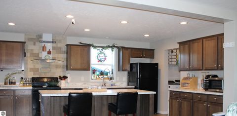 Tiny photo for 2838 Joseph Drive, Mt Pleasant, MI 48858 (MLS # 1939512)