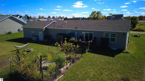 Tiny photo for 2838 Joseph Drive, Mt Pleasant, MI 48858 (MLS # 1939512)