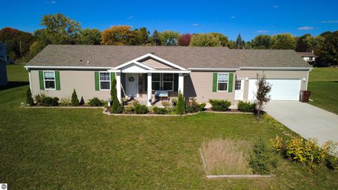 Tiny photo for 2838 Joseph Drive, Mt Pleasant, MI 48858 (MLS # 1939512)