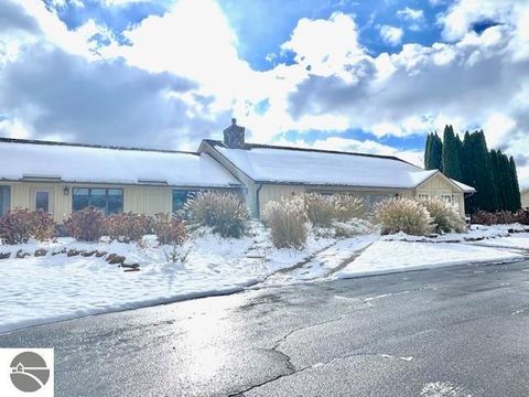 Photo of 6700 N Matheson Road, Northport, MI 49670 (MLS # 1940417)