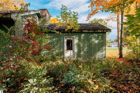 Tiny photo for 431 N Nanagosa Trail, Suttons Bay, MI 49682 (MLS # 1939856)