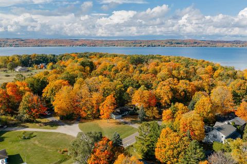 Tiny photo for 431 N Nanagosa Trail, Suttons Bay, MI 49682 (MLS # 1939856)
