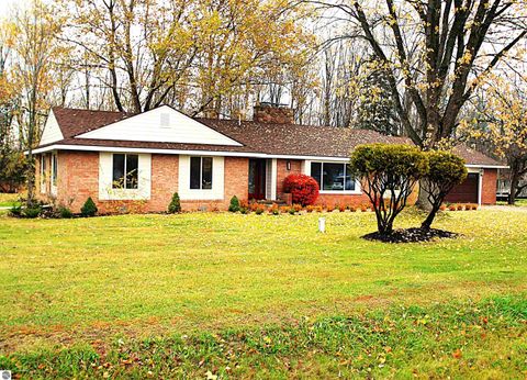 Photo of 2301 Birchcrest Drive, West Branch, MI 48661 (MLS # 1940364)