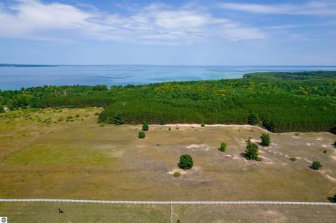 Tiny photo for 3619 Tompkins Road, Traverse City, MI 49686 (MLS # 1933699)