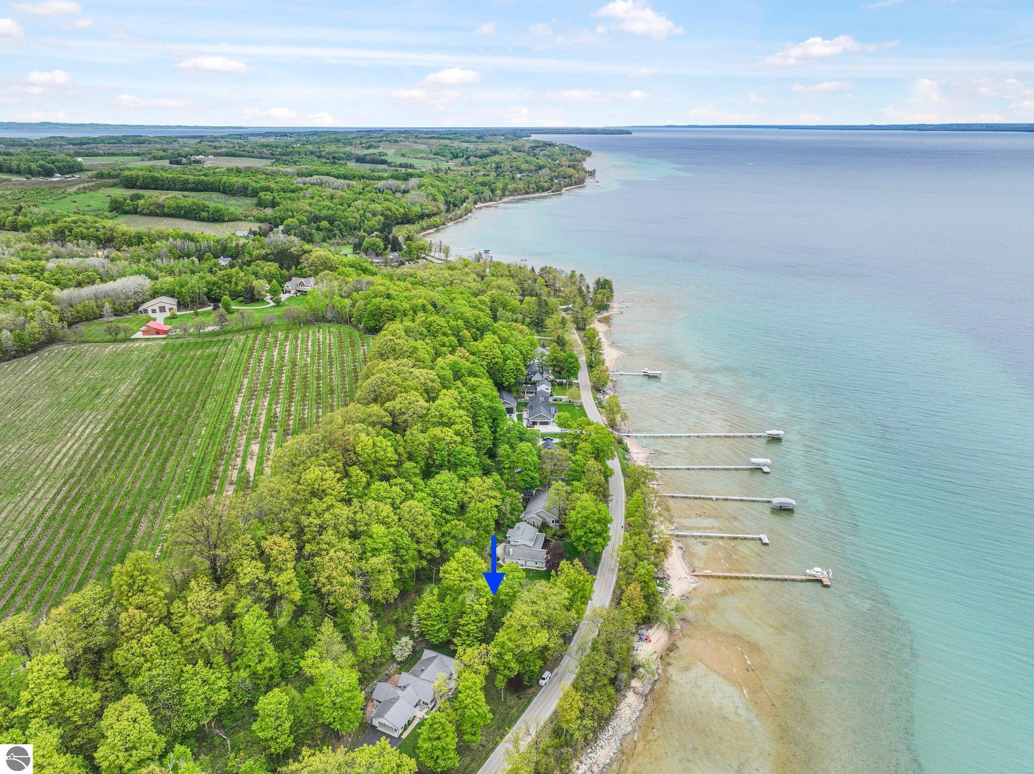 Traverse City, Michigan 49686, United States, 3 Bedrooms Bedrooms, ,2 BathroomsBathrooms,Residential,Pending,140406