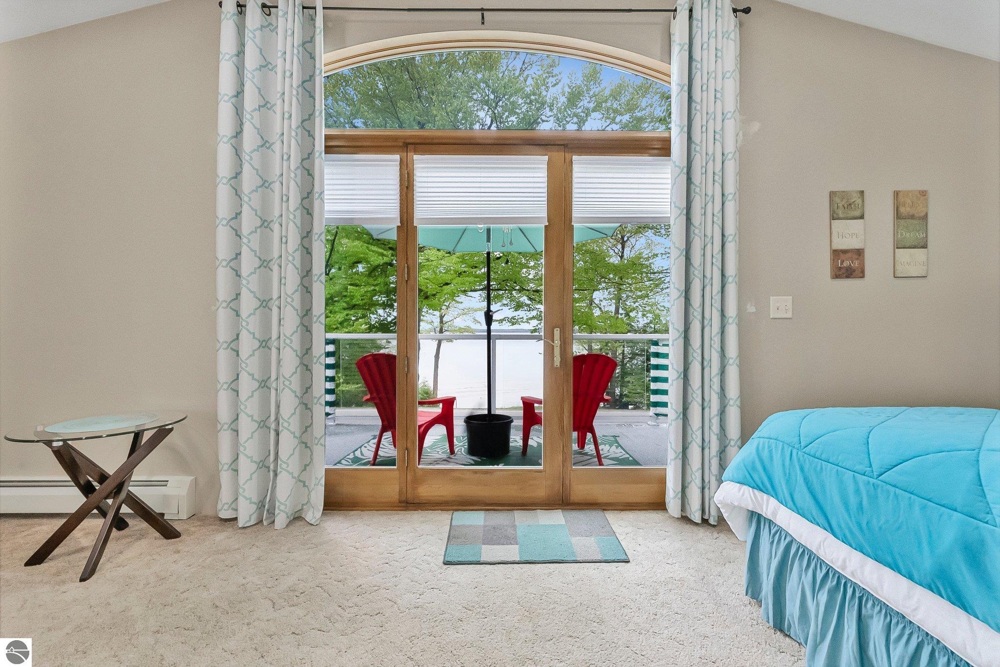 Traverse City, Michigan 49686, United States, 3 Bedrooms Bedrooms, ,2 BathroomsBathrooms,Residential,Pending,140406