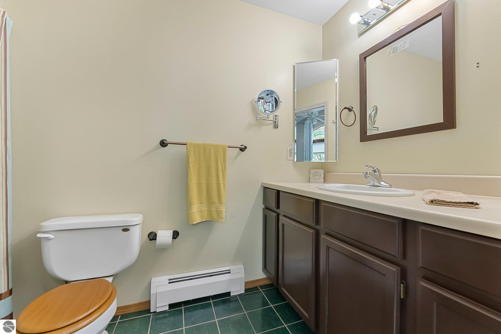 Traverse City, Michigan 49686, United States, 3 Bedrooms Bedrooms, ,2 BathroomsBathrooms,Residential,Pending,140406