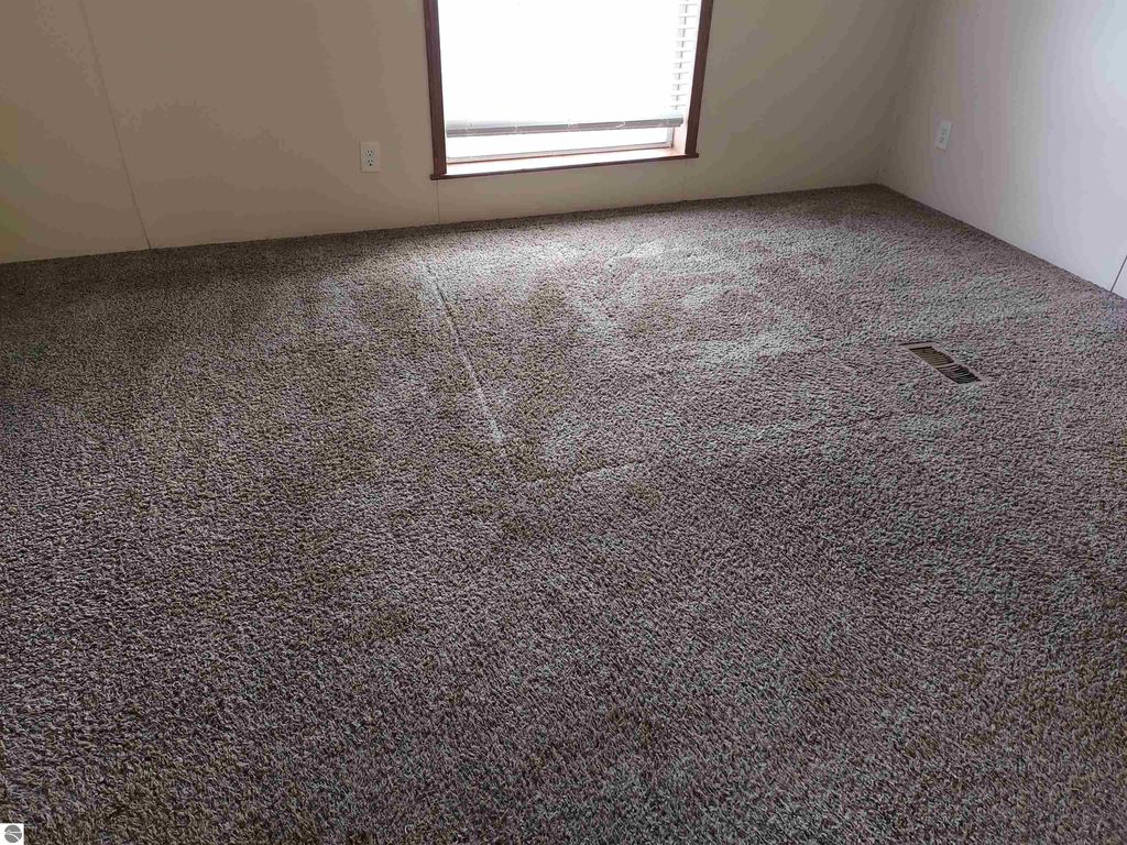 Photo of 1593 Andrew Place, Traverse City, MI 49686 (MLS # 1940621)