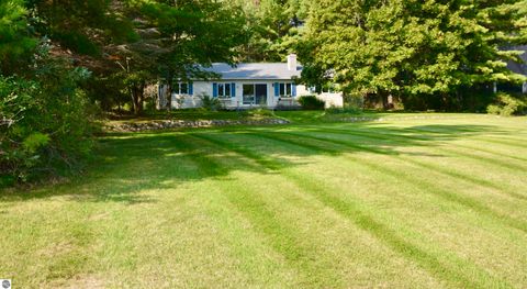 Tiny photo for 4213 E Oxford Drive, Leland, MI 49654 (MLS # 1939346)