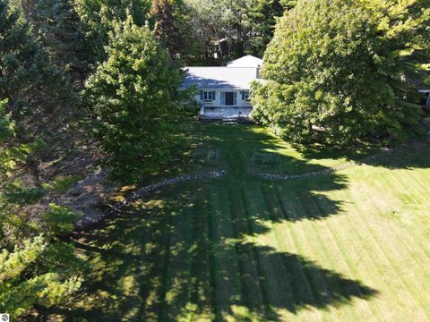 Tiny photo for 4213 E Oxford Drive, Leland, MI 49654 (MLS # 1939346)