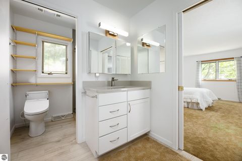 Tiny photo for 4213 E Oxford Drive, Leland, MI 49654 (MLS # 1939346)