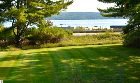 Tiny photo for 4213 E Oxford Drive, Leland, MI 49654 (MLS # 1939346)