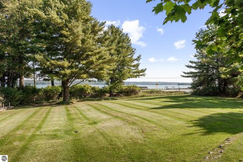 Tiny photo for 4213 E Oxford Drive, Leland, MI 49654 (MLS # 1939346)