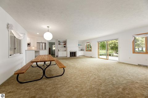 Tiny photo for 4213 E Oxford Drive, Leland, MI 49654 (MLS # 1939346)