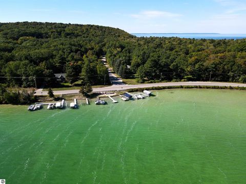 Tiny photo for 4213 E Oxford Drive, Leland, MI 49654 (MLS # 1939346)