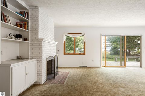 Tiny photo for 4213 E Oxford Drive, Leland, MI 49654 (MLS # 1939346)