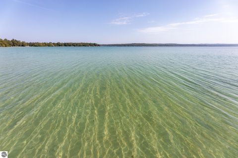 Tiny photo for 4213 E Oxford Drive, Leland, MI 49654 (MLS # 1939346)