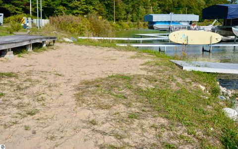 Tiny photo for 4213 E Oxford Drive, Leland, MI 49654 (MLS # 1939346)