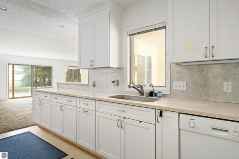 Tiny photo for 4213 E Oxford Drive, Leland, MI 49654 (MLS # 1939346)