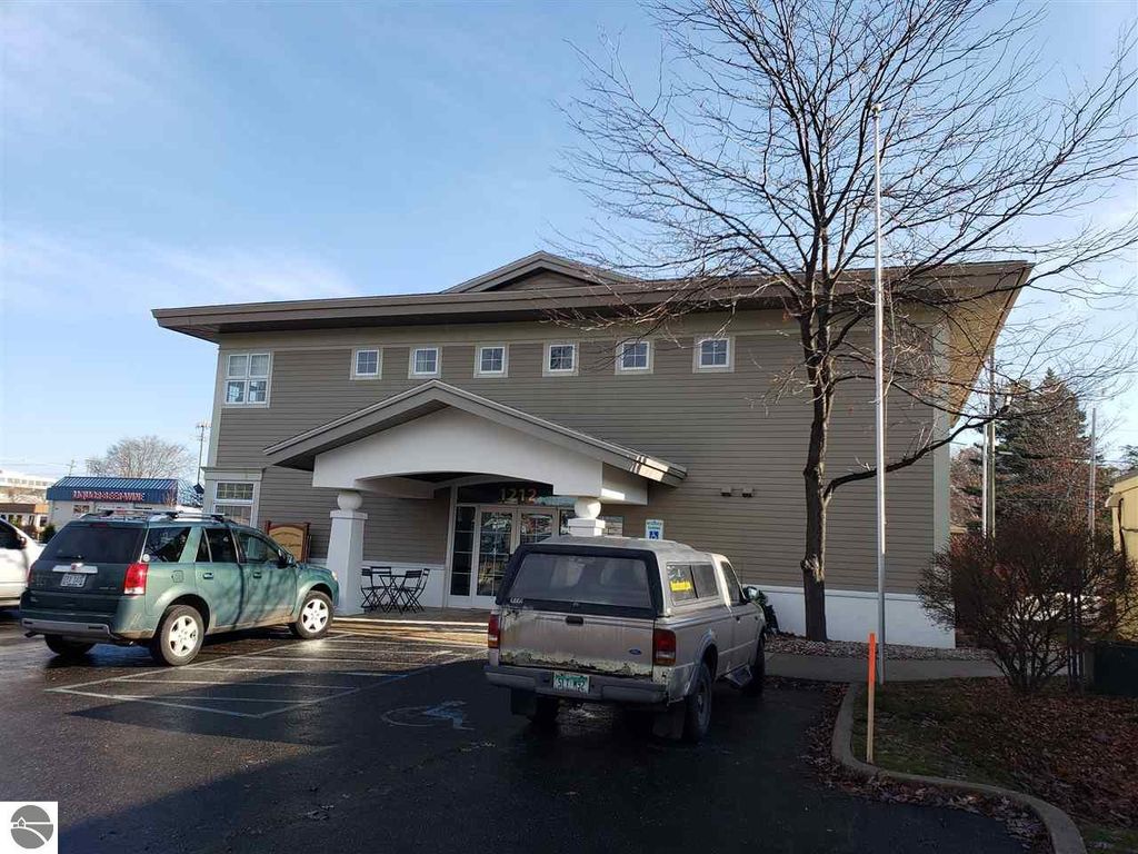 Photo of 1212 Veterans Drive #205, Traverse City, MI 49684 (MLS # 1938657)