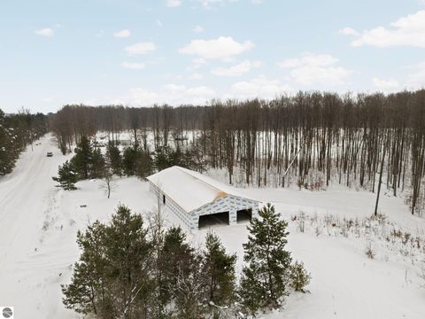 Tiny photo for 9373 Kingsley Road, Kingsley, MI 49649 (MLS # 1941328)