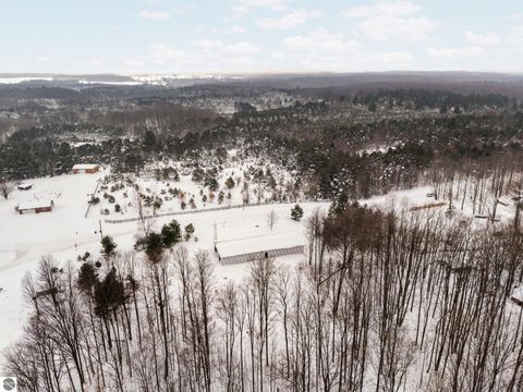 Tiny photo for 9373 Kingsley Road, Kingsley, MI 49649 (MLS # 1941328)