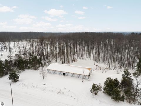 Tiny photo for 9373 Kingsley Road, Kingsley, MI 49649 (MLS # 1941328)