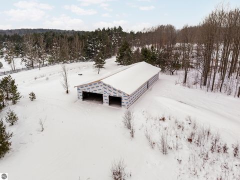 Photo of 9373 Kingsley Road, Kingsley, MI 49649 (MLS # 1941328)