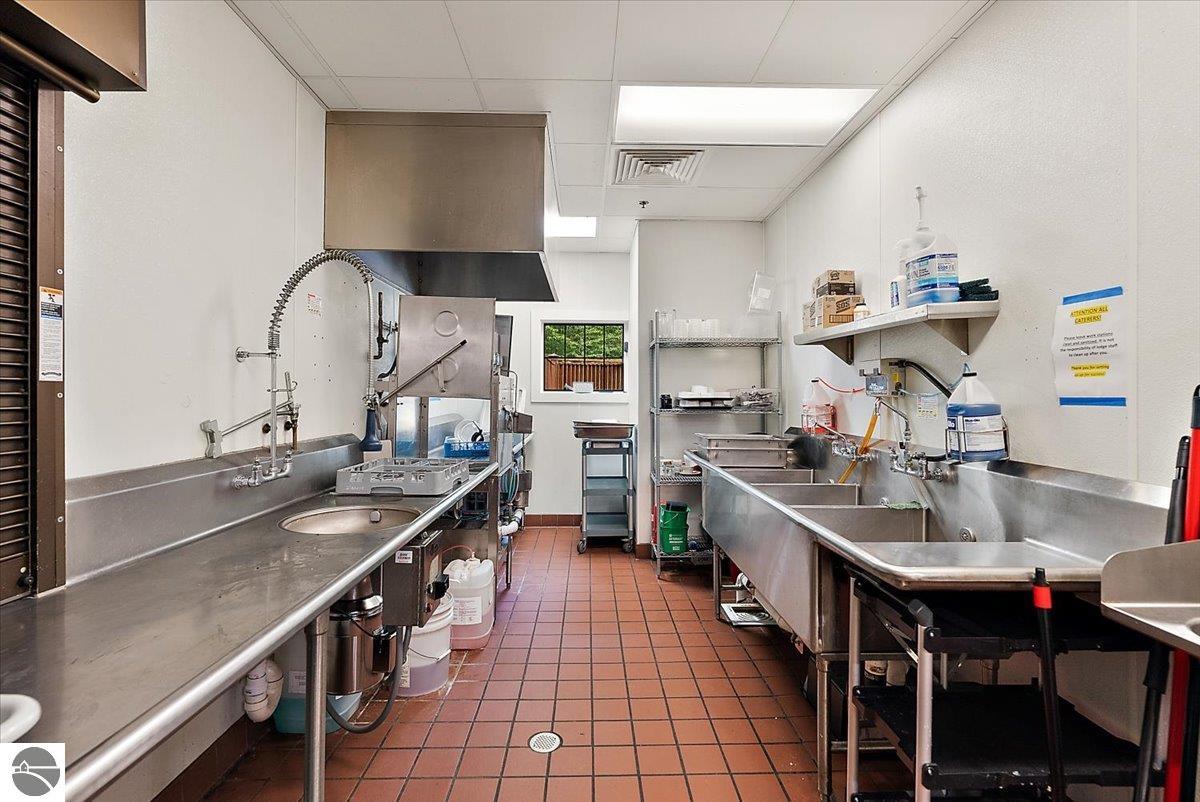 Luther, Michigan 49656, United States, ,Commercial,Active,220529