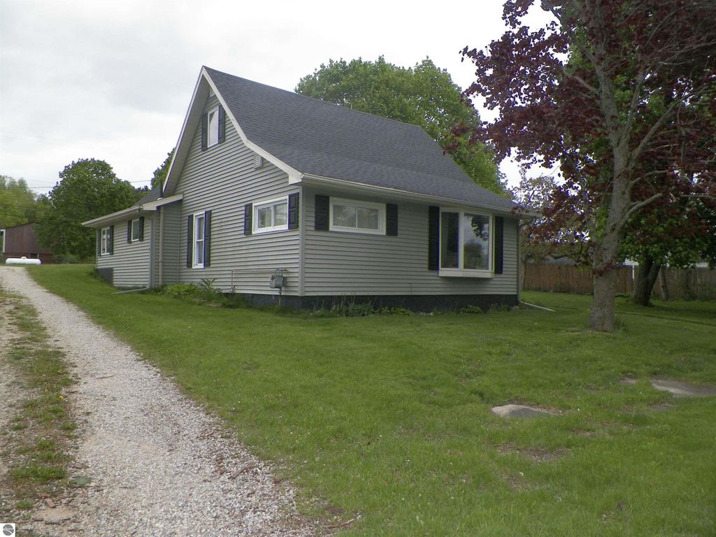 Photo of 213 Cass Street, Tustin, MI 49688 (MLS # 1934185)