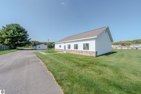 Tiny photo for 3892 Falling Leaf Trail, Traverse City, MI 49686 (MLS # 1939511)