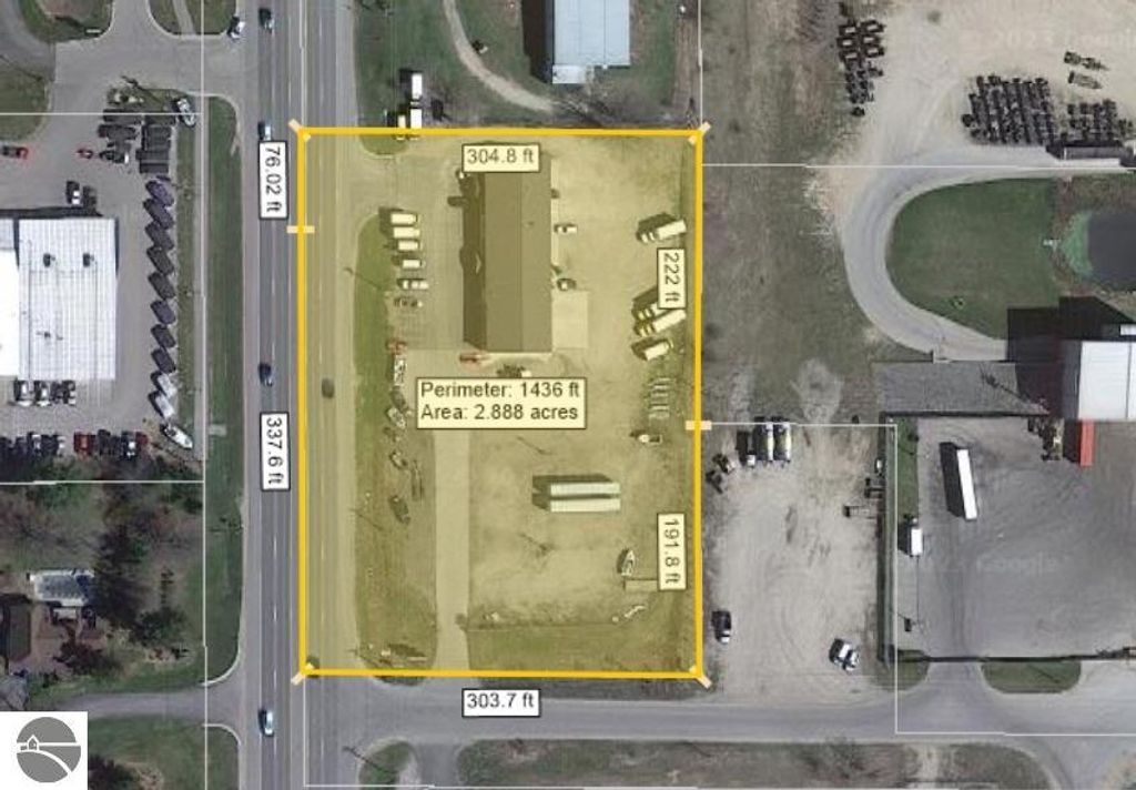 Photo of 274 N US-31 S, Traverse City, MI 49685 (MLS # 1930940)