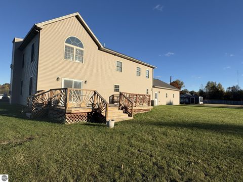 Tiny photo for 99 N Alamando Road, Shepherd, MI 48883 (MLS # 1939671)