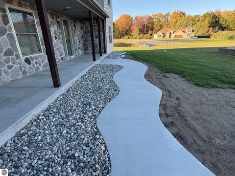 Tiny photo for 99 N Alamando Road, Shepherd, MI 48883 (MLS # 1939671)