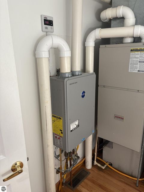 Tiny photo for 99 N Alamando Road, Shepherd, MI 48883 (MLS # 1939671)