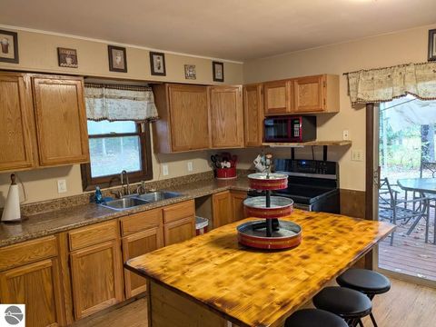 Tiny photo for 6853 Ruth Road, Oscoda, MI 48750 (MLS # 1939575)