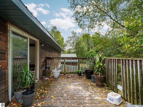 Tiny photo for 3714 N 19 Road, Mesick, MI 49668 (MLS # 1939413)