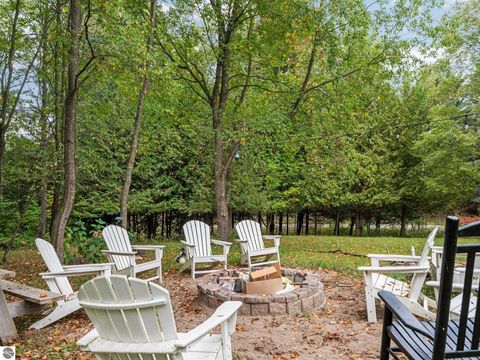 Tiny photo for 3714 N 19 Road, Mesick, MI 49668 (MLS # 1939413)