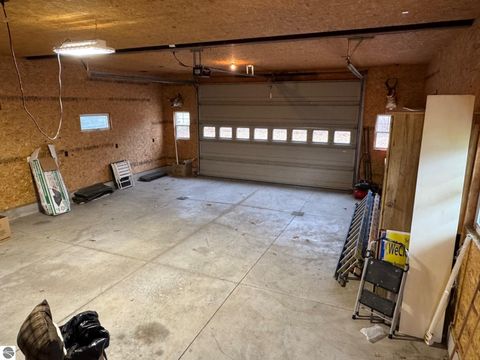 Tiny photo for 103 Ultra Court, Roscommon, MI 48653 (MLS # 1940815)